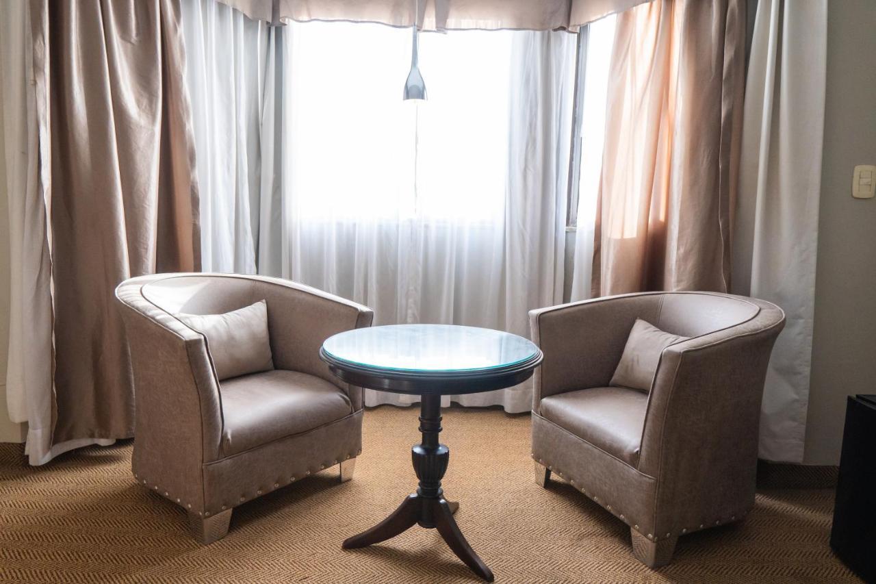 Hotel Embajador 3*