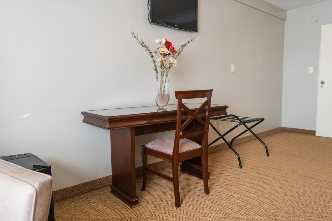 Embajador Hotel 3*